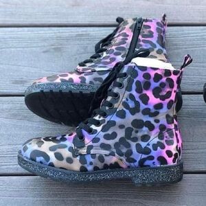 MIA Kids Boots with Multicolor Leopard Design